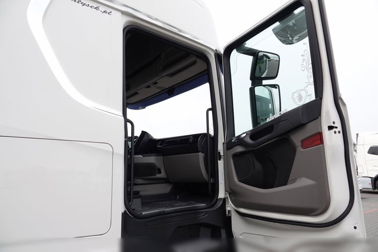Scania R 450 / RETARDER / HYDRAULIKA do wywrotu + dwuobwodowa / CAŁA NA PODUSZKACH / 2018 ROK / SPROWADZONA / PO ZŁOTYM KONTRAKCIE SERWISOWYM zdjęcie 37