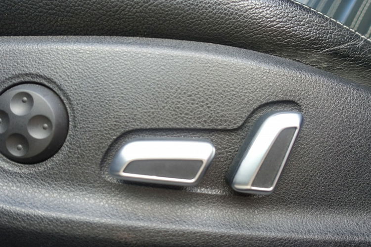 Audi A6 REZERWACJA / 100% Oryginalny Lakier / Ultra 2 x S-Line zdjęcie 9