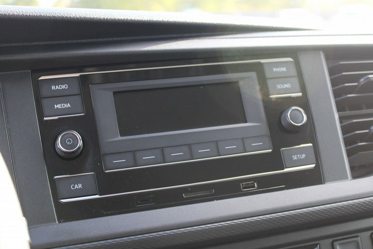 Volkswagen Transporter 9 miejscowy F-VAT Salon Polska LONG Gwarancja zdjęcie 15