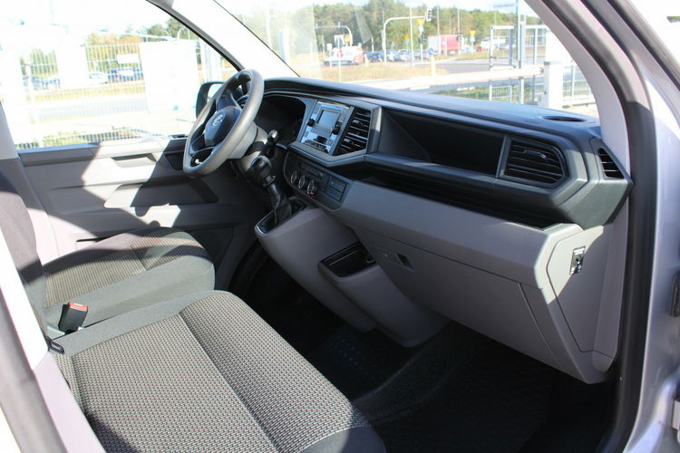 Volkswagen Transporter 9 miejscowy F-VAT Salon Polska LONG Gwarancja zdjęcie 20