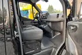 samochód dostawczy Mercedes zdjęcie 13