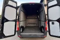 samochód dostawczy Mercedes zdjęcie 19