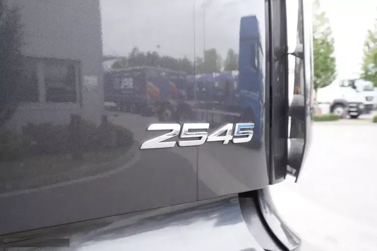 Mercedes Actros 2545 E6 6×2 Giga 19 palet zdjęcie 13