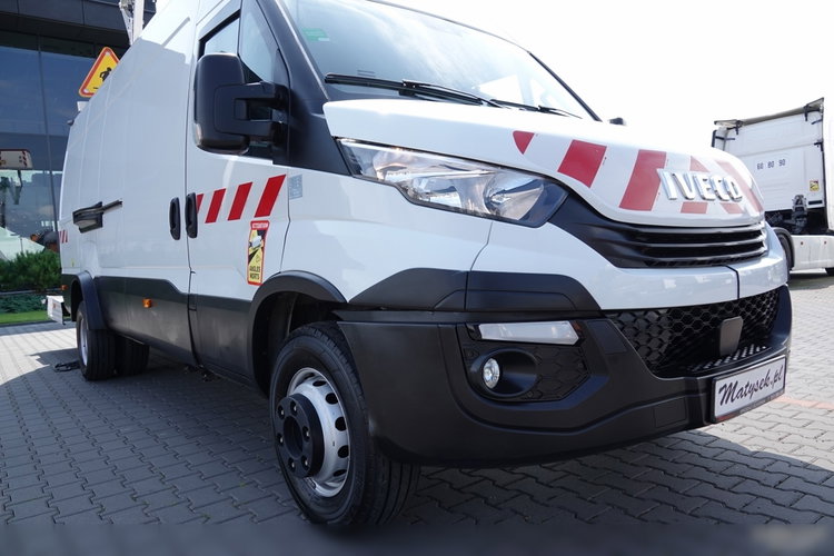 Iveco DAILY 70C18H V / PODNOŚNIK KOSZOWY - 17 METRÓW / ZWYŻKA 172TPF / 2019 ROK / BUS BLASZAK + ZWYŻKA zdjęcie 10