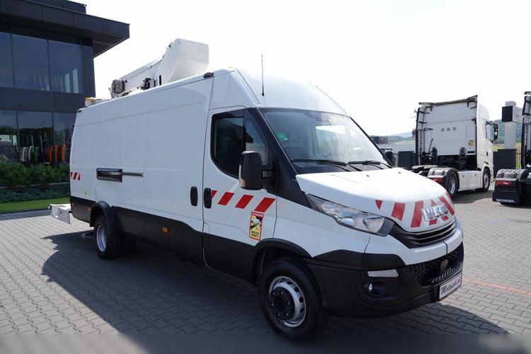 Iveco DAILY 70C18H V / PODNOŚNIK KOSZOWY - 17 METRÓW / ZWYŻKA 172TPF / 2019 ROK / BUS BLASZAK + ZWYŻKA zdjęcie 25