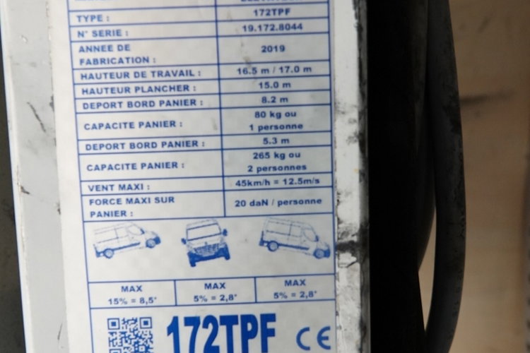 Iveco DAILY 70C18H V / PODNOŚNIK KOSZOWY - 17 METRÓW / ZWYŻKA 172TPF / 2019 ROK / BUS BLASZAK + ZWYŻKA zdjęcie 46