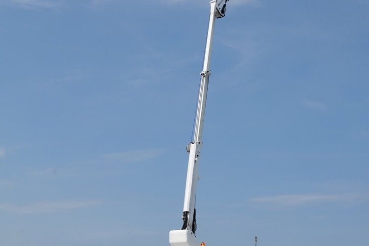 Iveco DAILY 70C18H V / PODNOŚNIK KOSZOWY - 17 METRÓW / ZWYŻKA 172TPF / 2019 ROK / BUS BLASZAK + ZWYŻKA zdjęcie 50