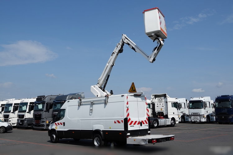 Iveco DAILY 70C18H V / PODNOŚNIK KOSZOWY - 17 METRÓW / ZWYŻKA 172TPF / 2019 ROK / BUS BLASZAK + ZWYŻKA zdjęcie 7