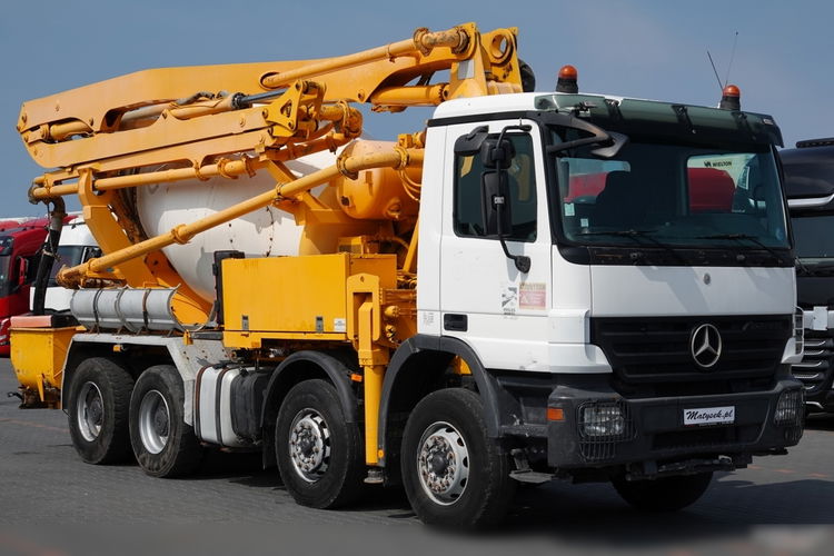 Mercedes ACTROS 3241 / POMPOGRUSZKA / BETONOMIESZARKA + POMPA PUTZMEISTER 21 METRÓW / STEROWANIE RADIOWE zdjęcie 18