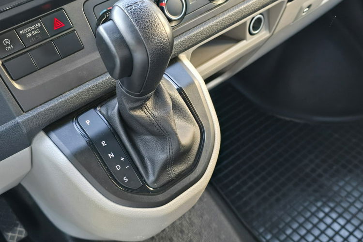 Volkswagen Caravelle L2 Long 2.0 TDi 150KM DSG / Bezwypadkowa / Serwisowana w ASO zdjęcie 24