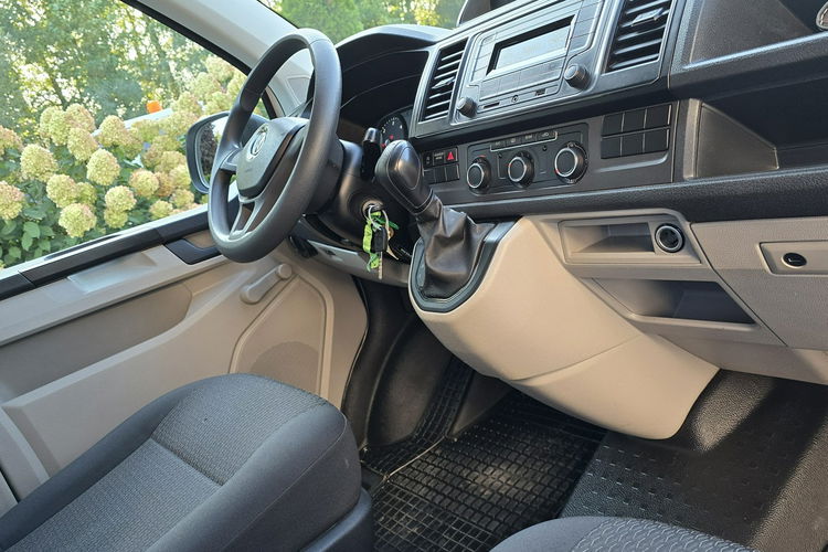 Volkswagen Caravelle L2 Long 2.0 TDi 150KM DSG / Bezwypadkowa / Serwisowana w ASO zdjęcie 8