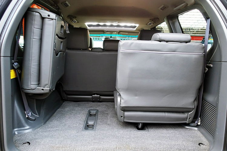 Toyota Land Cruiser 8-Osobowy AUTOMAT+PNEUMATYKA Szyberdach+Skóra I-wł Kraj Bezwypadkowy 4x2 zdjęcie 15