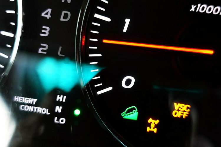 Toyota Land Cruiser 8-Osobowy AUTOMAT+PNEUMATYKA Szyberdach+Skóra I-wł Kraj Bezwypadkowy 4x2 zdjęcie 24