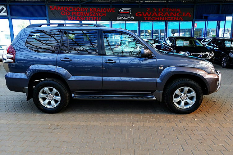 Toyota Land Cruiser 8-Osobowy AUTOMAT+PNEUMATYKA Szyberdach+Skóra I-wł Kraj Bezwypadkowy 4x2 zdjęcie 46