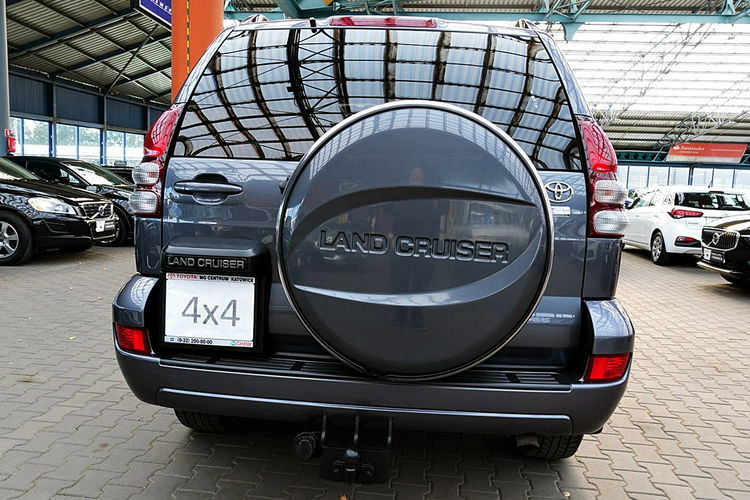 Toyota Land Cruiser 8-Osobowy AUTOMAT+PNEUMATYKA Szyberdach+Skóra I-wł Kraj Bezwypadkowy 4x2 zdjęcie 48