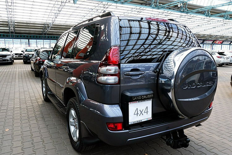 Toyota Land Cruiser 8-Osobowy AUTOMAT+PNEUMATYKA Szyberdach+Skóra I-wł Kraj Bezwypadkowy 4x2 zdjęcie 51