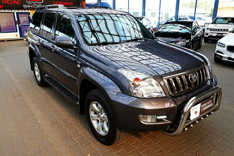 Toyota Land Cruiser 8-Osobowy AUTOMAT+PNEUMATYKA Szyberdach+Skóra I-wł Kraj Bezwypadkowy 4x2 zdjęcie 61