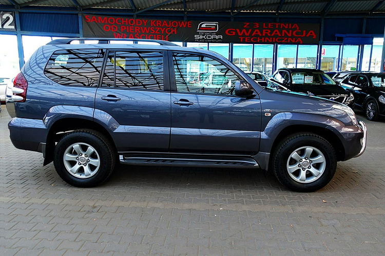 Toyota Land Cruiser 8-Osobowy AUTOMAT+PNEUMATYKA Szyberdach+Skóra I-wł Kraj Bezwypadkowy 4x2 zdjęcie 62