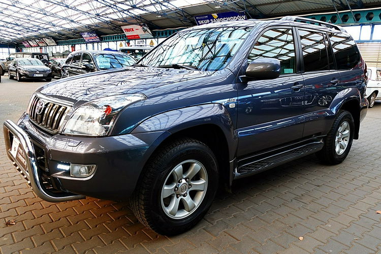 Toyota Land Cruiser 8-Osobowy AUTOMAT+PNEUMATYKA Szyberdach+Skóra I-wł Kraj Bezwypadkowy 4x2 zdjęcie 7