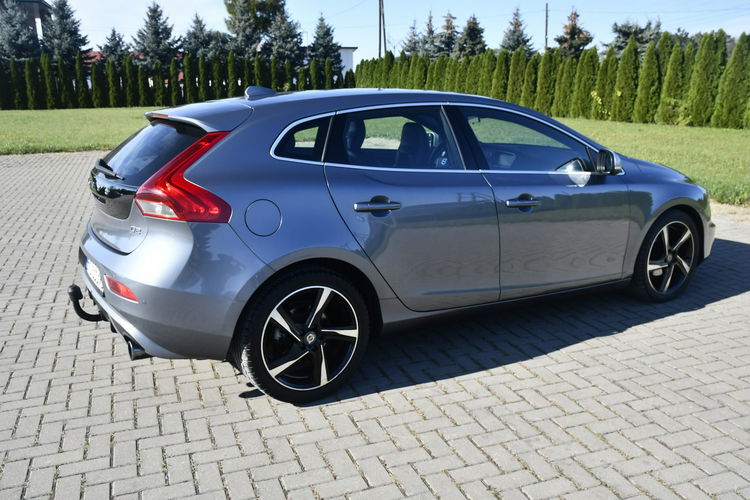 Volvo V40 2.0hdi R-Design.Serwis, Navi, Klimatr 2 str.Pół-Skóry zdjęcie 8