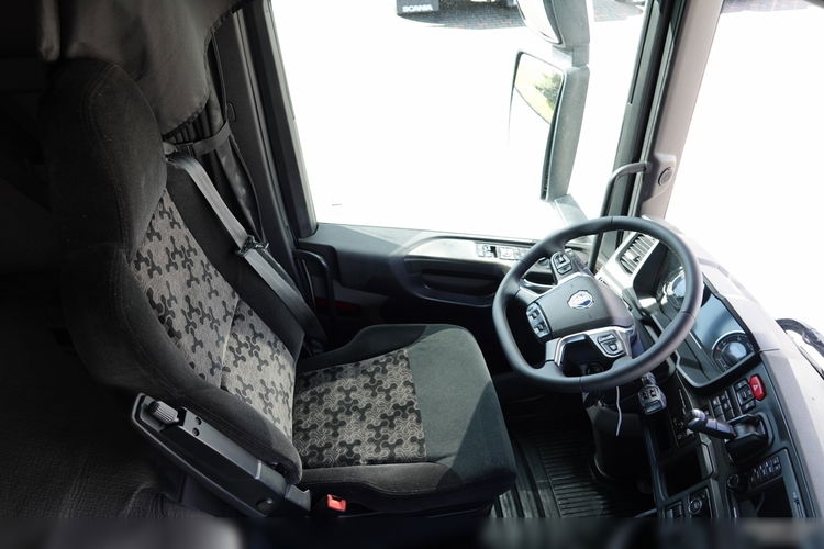 Scania R 500 / RETARDER / KLIMA POSTOJOWA / 2019 ROK / ALUFELGI / OPONY 100% / SPROWADZONA / PO ZŁOTYM KONTRAKCIE SERWISOWYM  zdjęcie 27