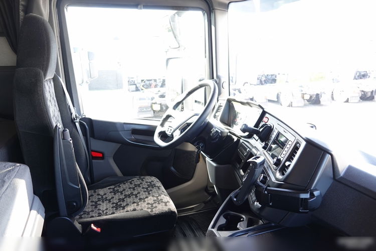 Scania R 450 / RETARDER / HYDRAULIKA / NISKA KABINA / CAŁA NA PODUSZKACH / 2019 / SPROWADZONA / PO ZŁOTYM KONTRAKCIE SERWISOWYM / zdjęcie 37