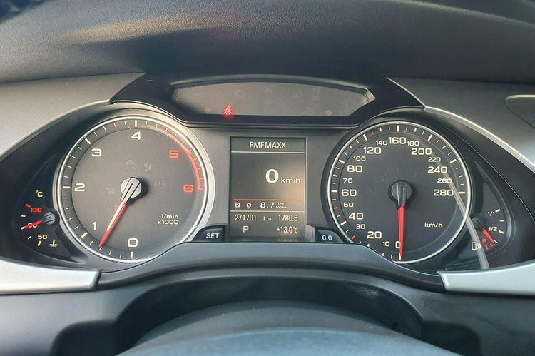 Audi A4 3.0 TDI 240KM Quattro # Stronic # Panorama # Full Opcja # Super Stan zdjęcie 20