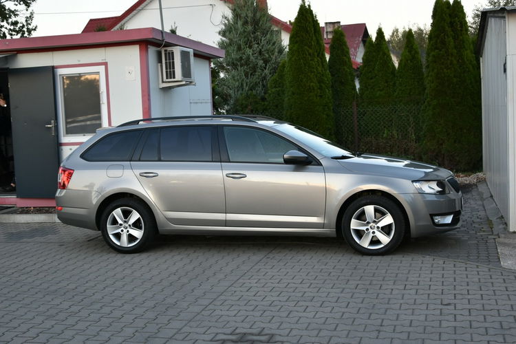 Skoda Octavia 2.0TDi 150KM DSG 2016r. SALON Climatronic 2xpdc TEMPOMAT Multimedia zdjęcie 7