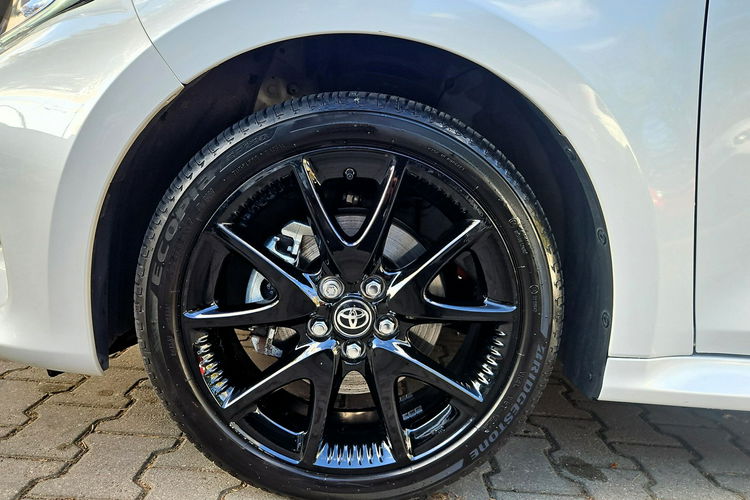Toyota Yaris 1.5 HSD 116KM SELECTION STYLE, salon Polska, gwarancja, FV23% zdjęcie 26
