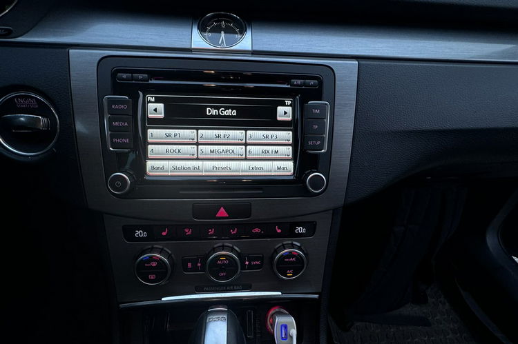 Volkswagen Passat 2.0 TDi automat 177KM 4 -Motion R-Line skóry ledy bixenon 1.r.gwaran zdjęcie 11