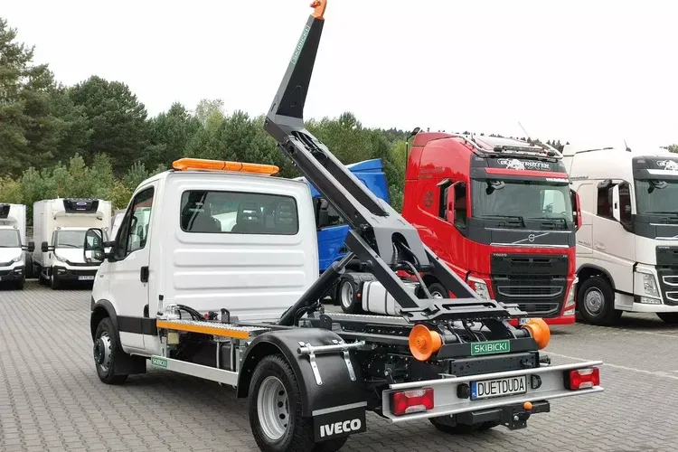Iveco Daily 70C17 Hakowiec Skibicki HKS-4 zdjęcie 16