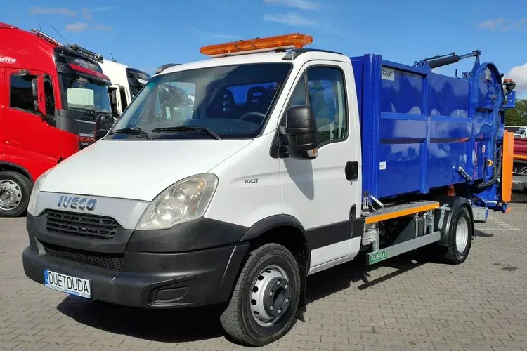 Iveco Daily 70C17 Hakowiec Skibicki Zabudowa ŚMIECIARKA POMOT KS-8 zdjęcie 2