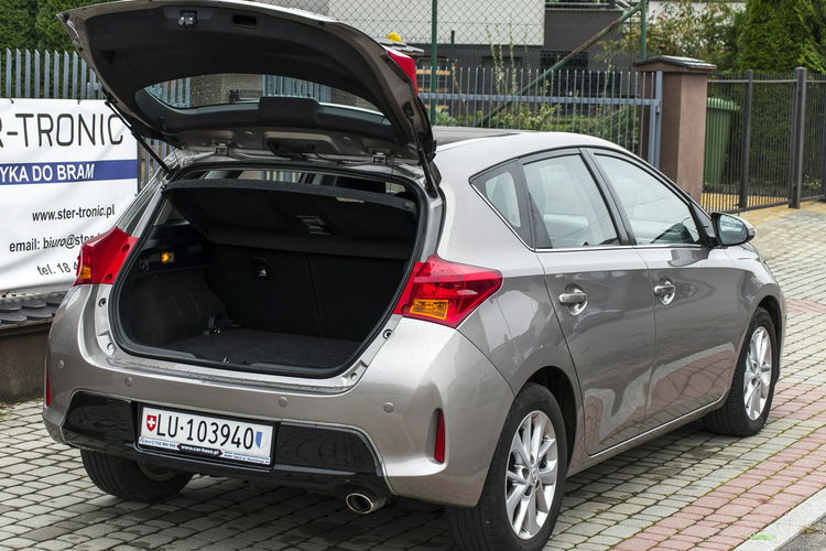 Toyota Auris 2.0_Diesel_124 KM_182 tyś km zdjęcie 22