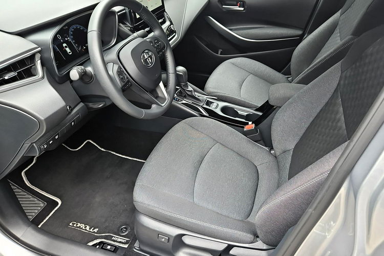 Toyota Corolla 1.8 HSD 140KM COMFORT TECH, salon Polska zdjęcie 10