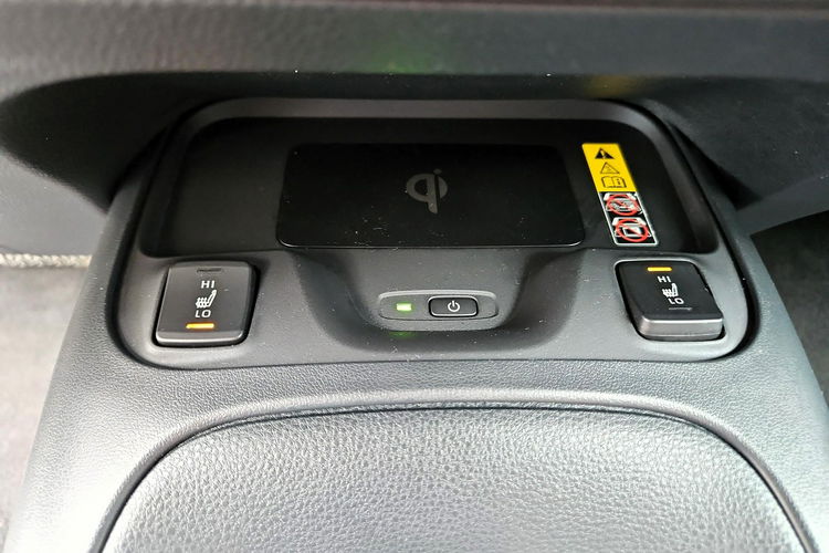 Toyota Corolla 1.8 HSD 140KM COMFORT TECH, salon Polska zdjęcie 22