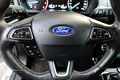 samochód osobowy Ford zdjęcie 16