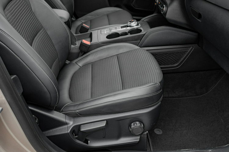 Ford Kuga GD665XH#1.5 EcoBlue FWD Titanium X Podgrz.f I kier Salon PL VAT 23% zdjęcie 34