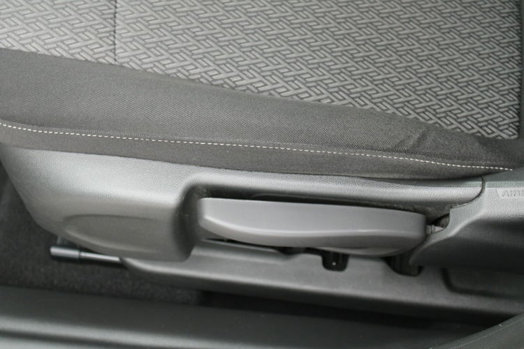 Opel Insignia 165HP EnJoy krajowa f-vat Gwarancja zdjęcie 13