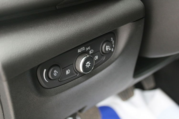 Opel Insignia 165HP EnJoy krajowa f-vat Gwarancja zdjęcie 14