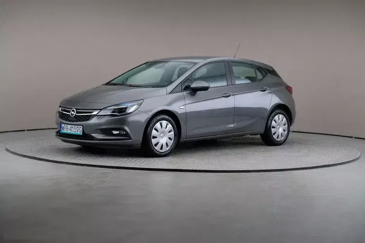 Opel Astra zdjęcie 1