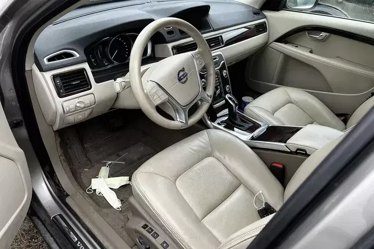 Volvo XC 70 zdjęcie 6