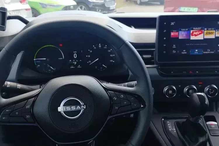 Nissan Townstar zdjęcie 12