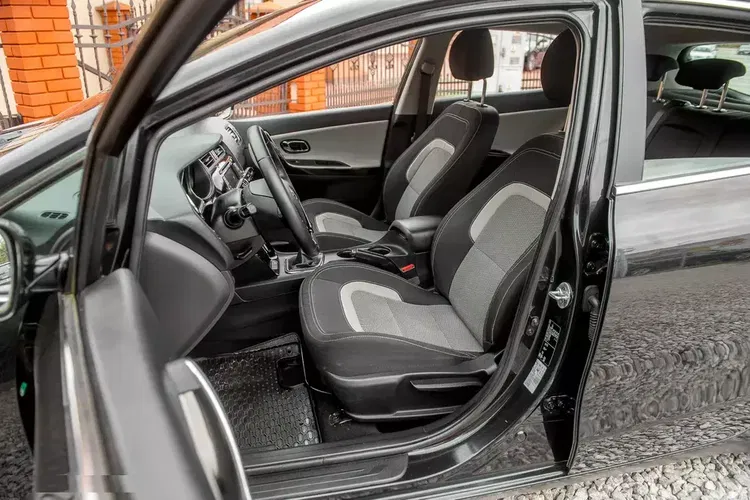 Kia Ceed zdjęcie 19