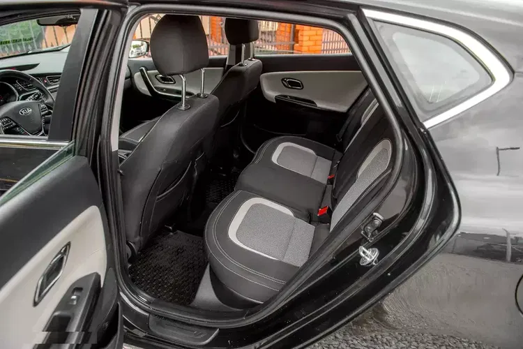 Kia Ceed zdjęcie 20