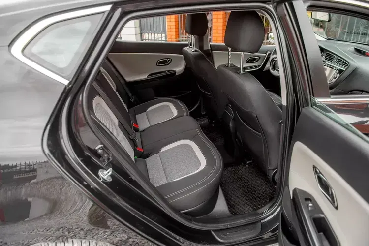 Kia Ceed zdjęcie 21