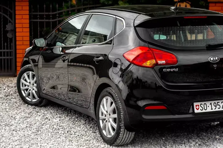 Kia Ceed zdjęcie 8