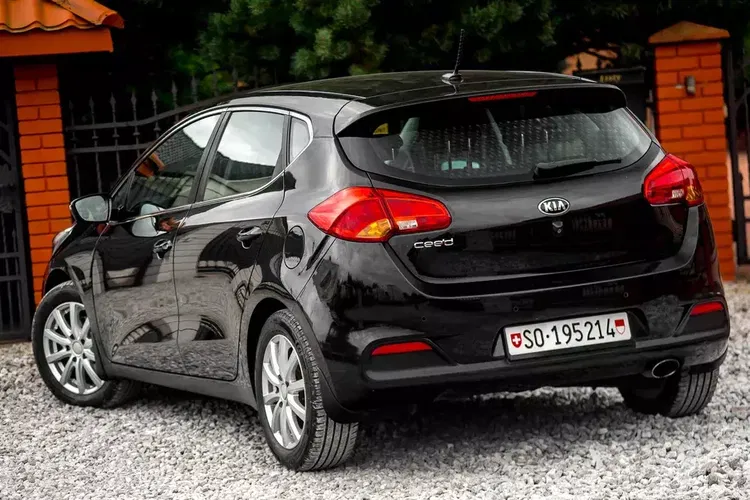 Kia Ceed zdjęcie 9