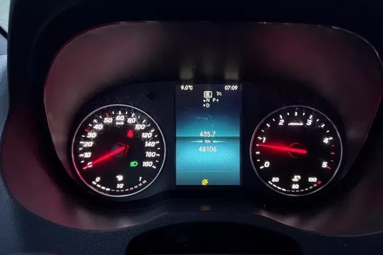 Mercedes Sprinter zdjęcie 10