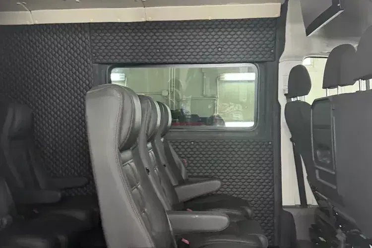 Mercedes Sprinter zdjęcie 17