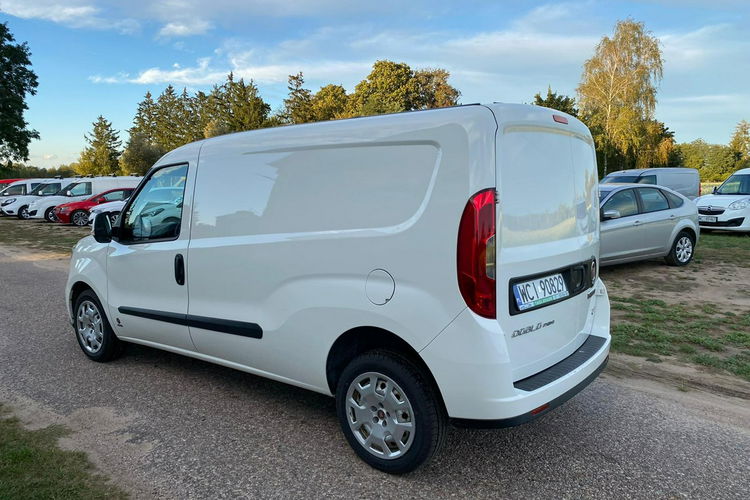 Fiat Doblo Maxi długi 1.4Tjet 120KM z Nową Instalacją LPG 2017 r klimatyzacja zdjęcie 4